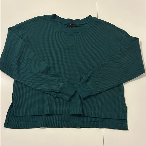 Forever 21 Tops - Forever 21 Emerald Green Long-sleeve Waffle Crop Top medium